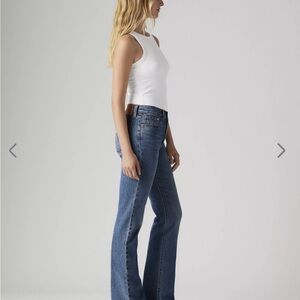 Levi's WEDGIE BOOTCUT WOMEN'S JEANS Inseam - 30. Rise 10 7/8 "